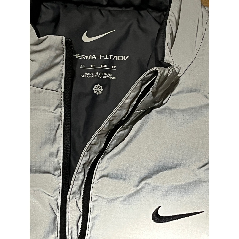 Nike Running Division Men's Reflective Puffer Vest Black Swoosh XS - Picture 8 of 12